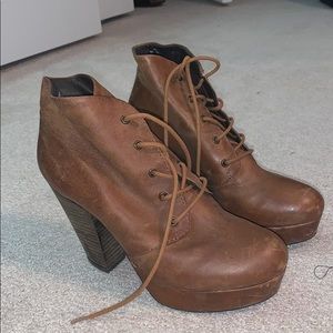 Lace up Steve Madden booties